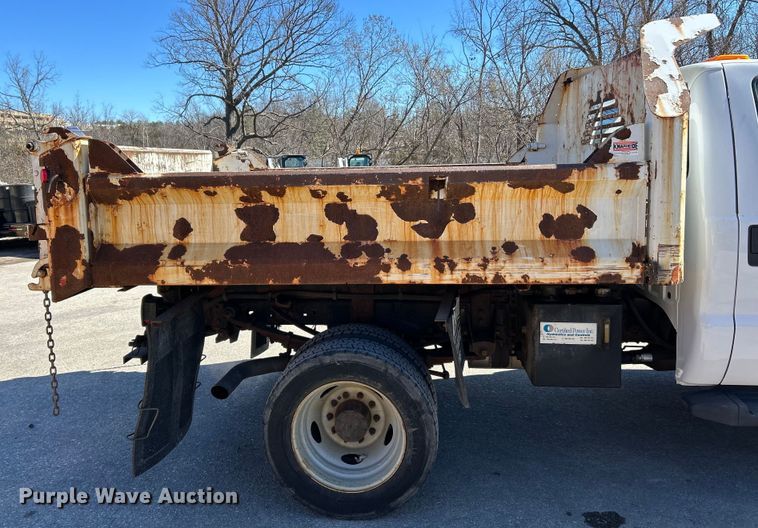 image for item EK4149 2014 Ford F550 Super Duty XL dump truck