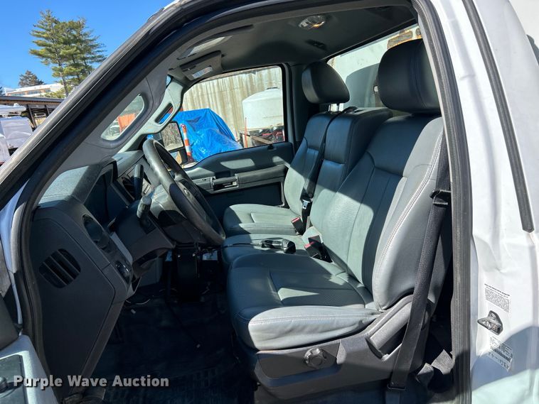 image for item EK4149 2014 Ford F550 Super Duty XL dump truck