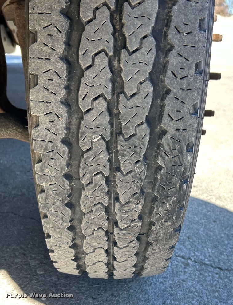 image for item EK4149 2014 Ford F550 Super Duty XL dump truck