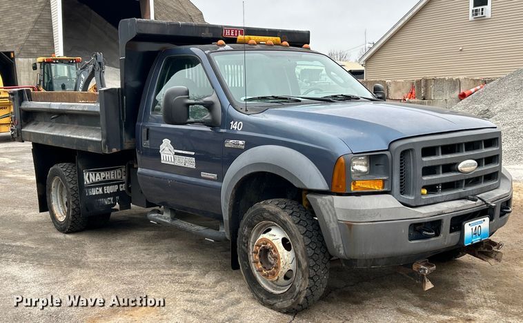 image for item EK4195 2005 Ford F450 Super Duty XL dump truck