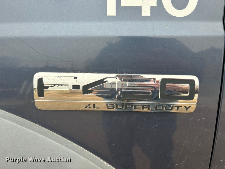 image for item EK4195 2005 Ford F450 Super Duty XL dump truck