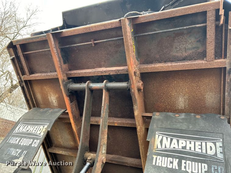 image for item EK4195 2005 Ford F450 Super Duty XL dump truck