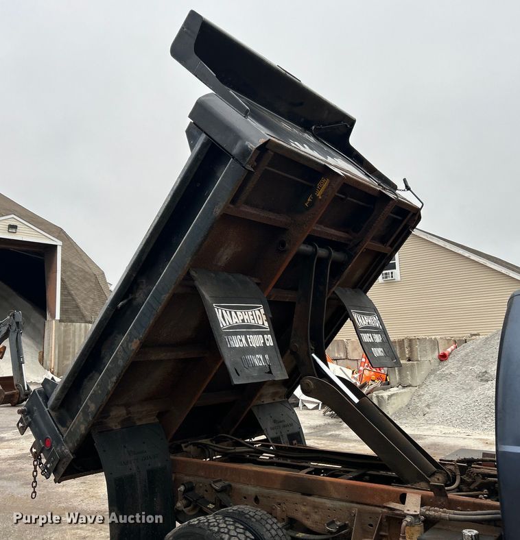 image for item EK4195 2005 Ford F450 Super Duty XL dump truck