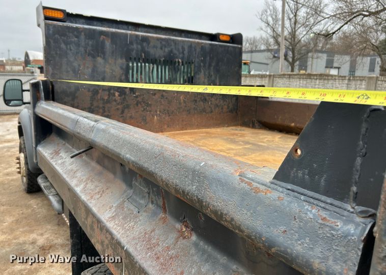 image for item EK4195 2005 Ford F450 Super Duty XL dump truck