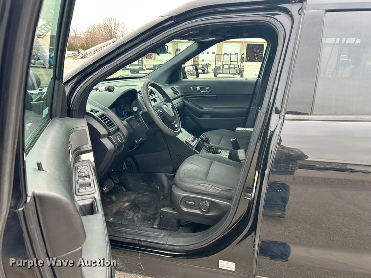 image for item EK4204 2017 Ford Explorer Police Interceptor SUV