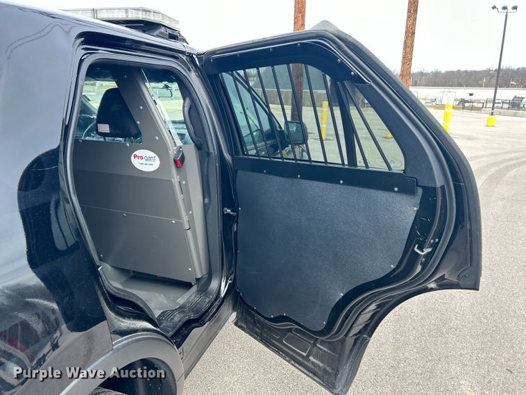 image for item EK4204 2017 Ford Explorer Police Interceptor SUV