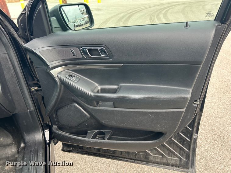 image for item EK4204 2017 Ford Explorer Police Interceptor SUV