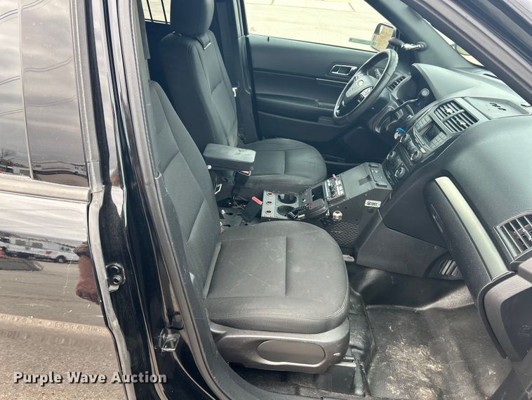 image for item EK4204 2017 Ford Explorer Police Interceptor SUV