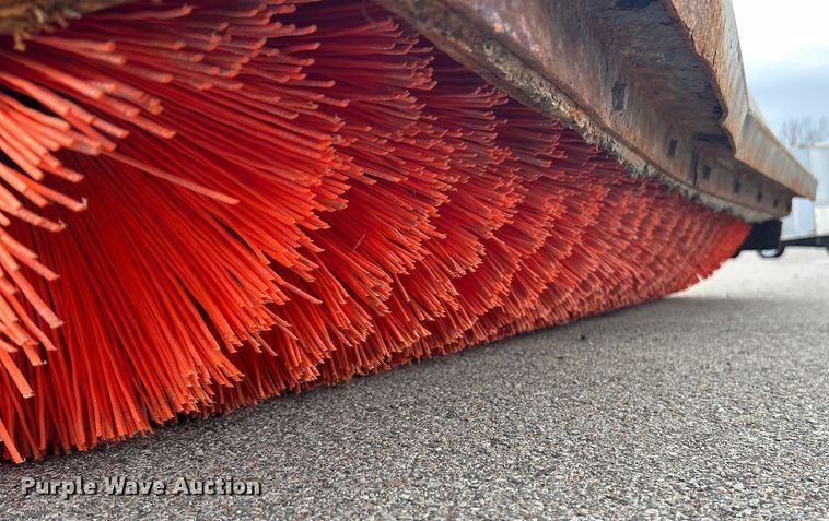 image for item EK4205 2014 Bobcat 72 Sweeper skid steer sweeper