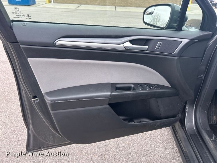 image for item EK4206 2016 Ford Fusion Hybrid 