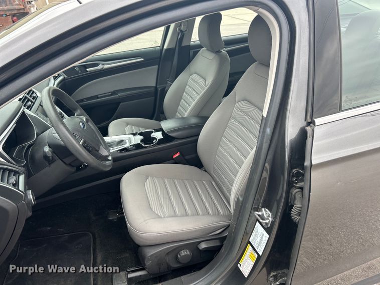 image for item EK4206 2016 Ford Fusion Hybrid 