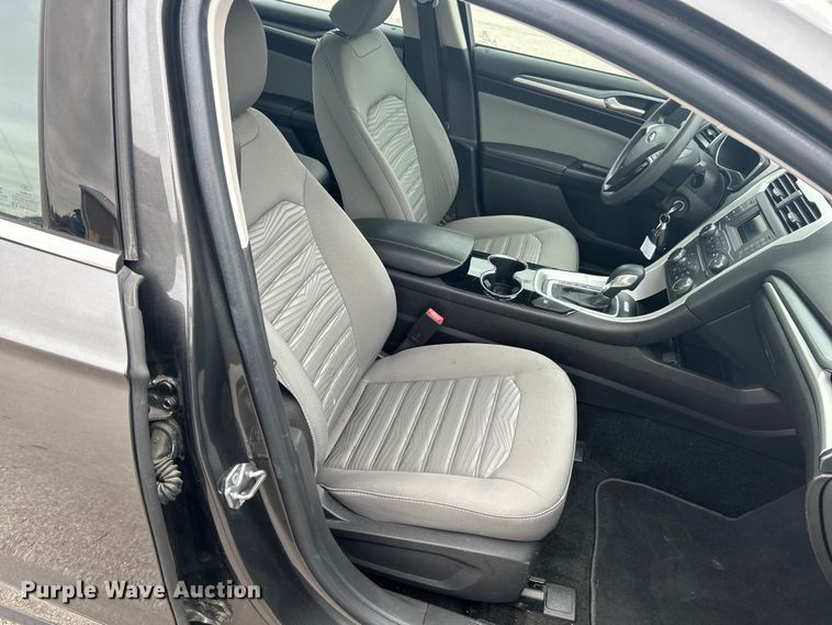 image for item EK4206 2016 Ford Fusion Hybrid 