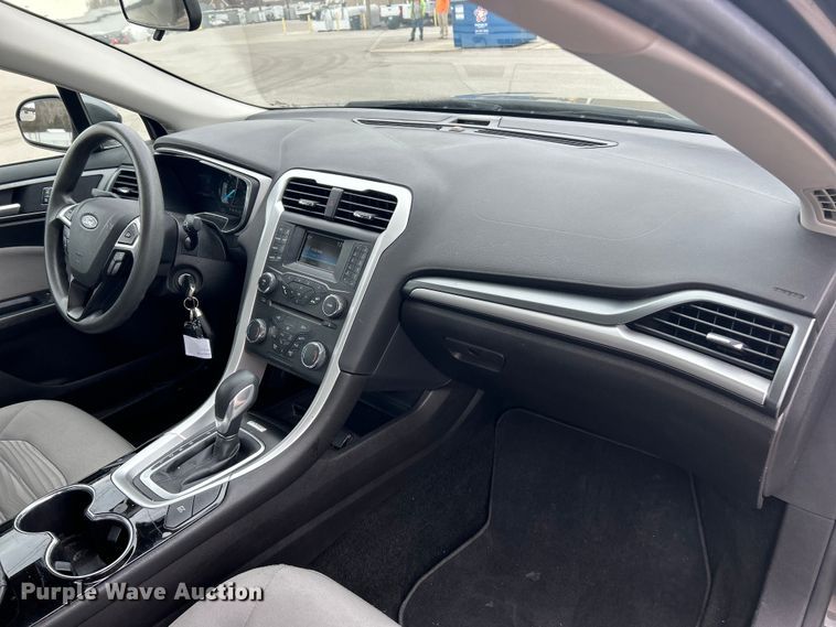 image for item EK4206 2016 Ford Fusion Hybrid 