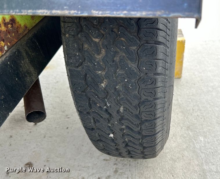 image for item EK4207 (2) light plants