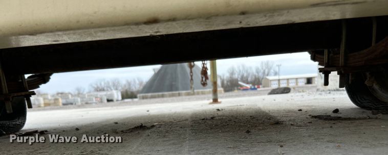 image for item EK4207 (2) light plants