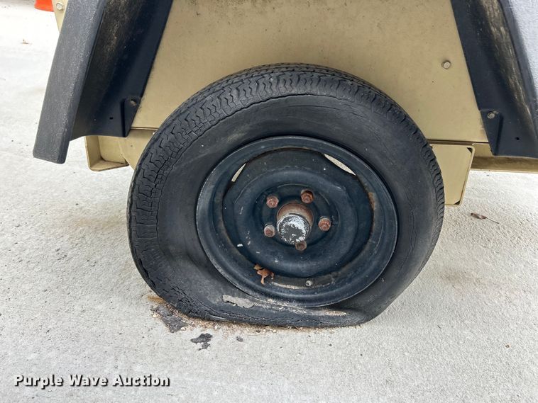 image for item EK4207 (2) light plants