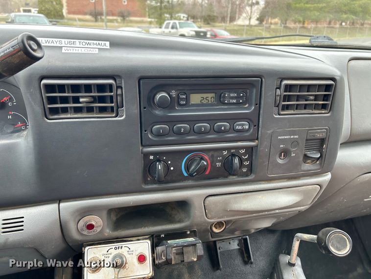 image for item EK4209 2003 Ford F450 Super Duty XL dump truck