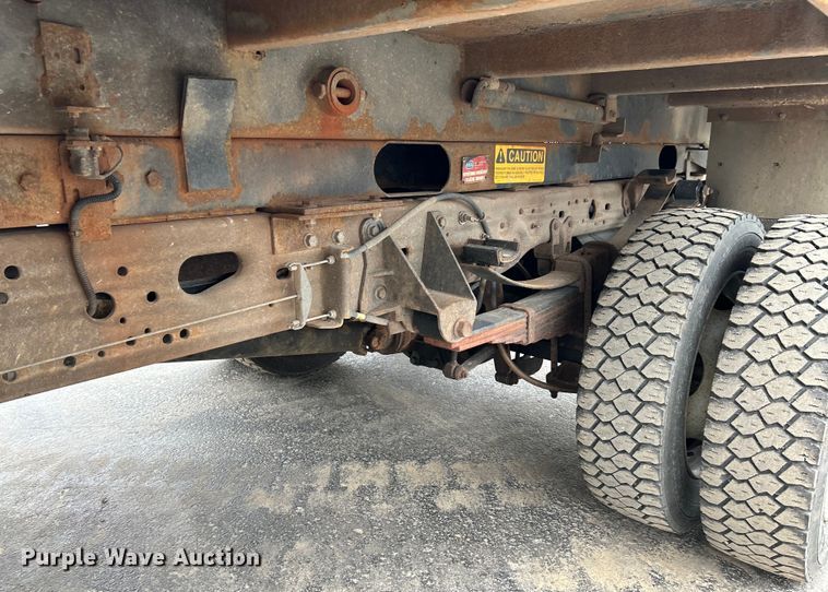 image for item EK4209 2003 Ford F450 Super Duty XL dump truck
