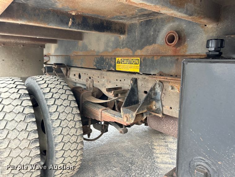 image for item EK4209 2003 Ford F450 Super Duty XL dump truck