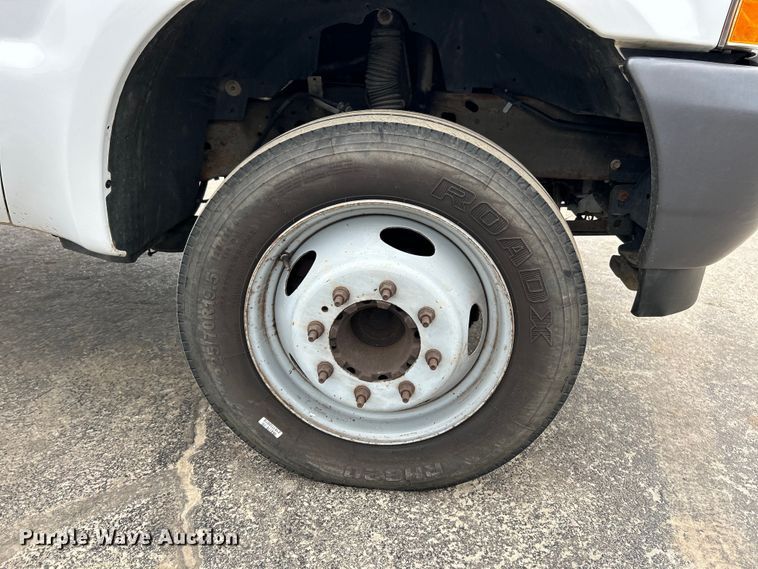 image for item EK4209 2003 Ford F450 Super Duty XL dump truck