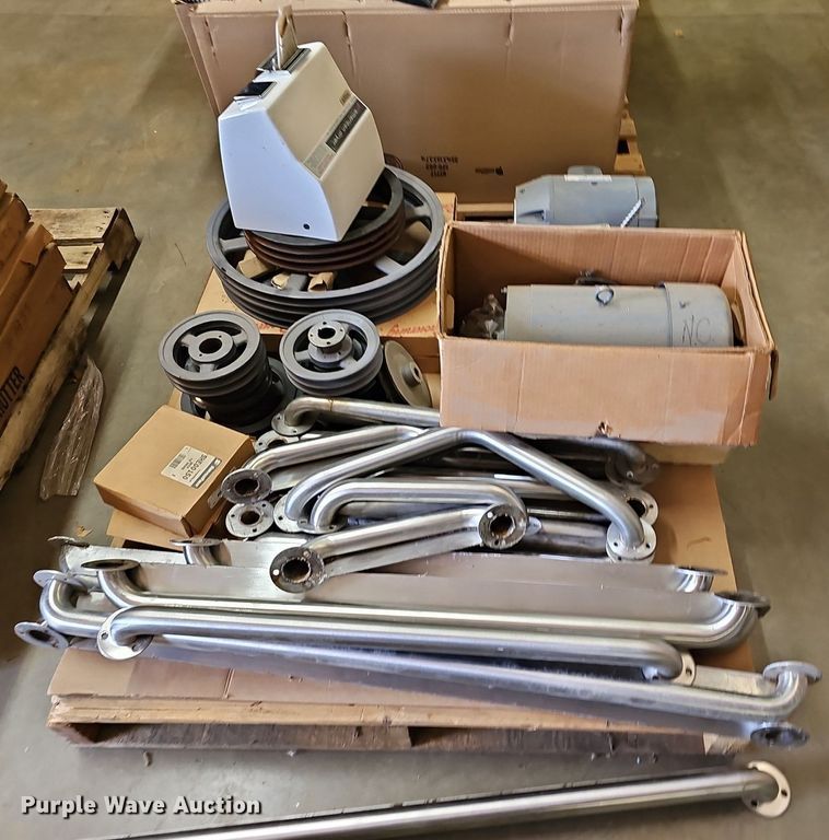 image for item EK5515 (17) electric motors