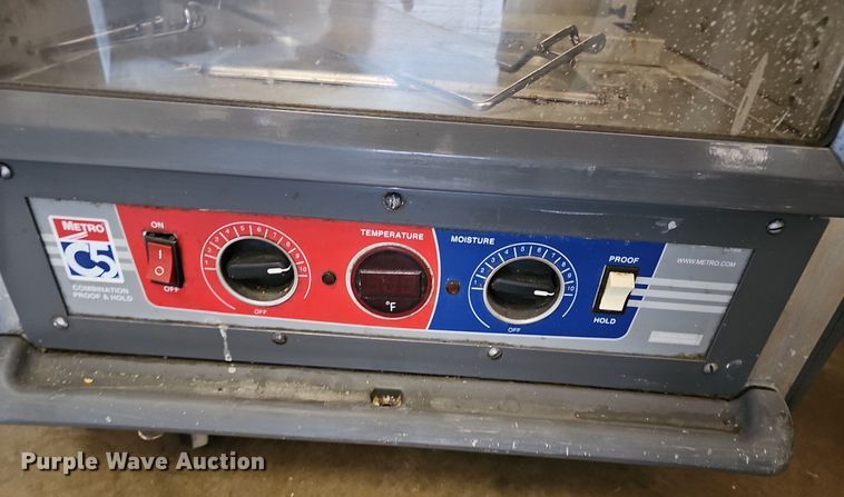 image for item EK5520 (2) Metro food warmers