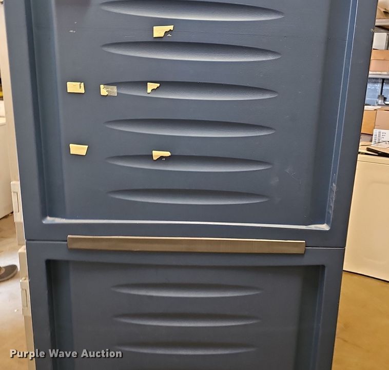 image for item EK5520 (2) Metro food warmers