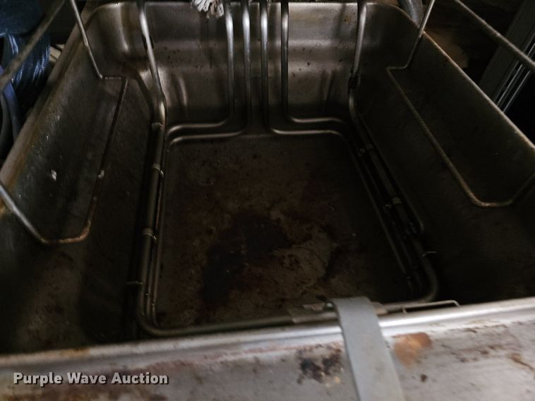 image for item EK5525 Restaurant equipment 