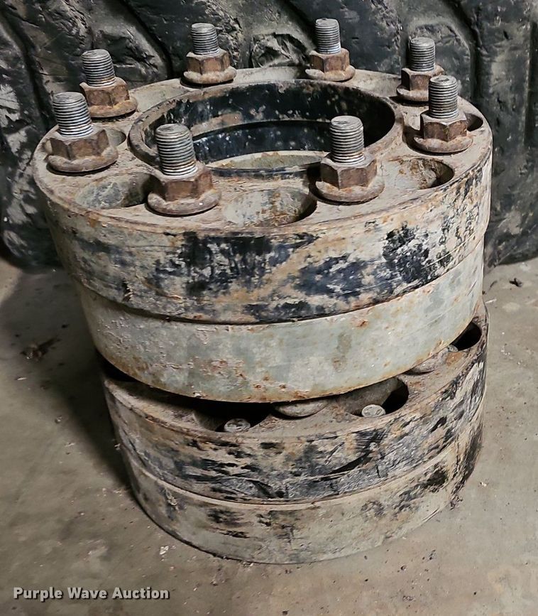 image for item EK5543 (4) Galaxy 33x15.5-16 skid steer tires and wheels