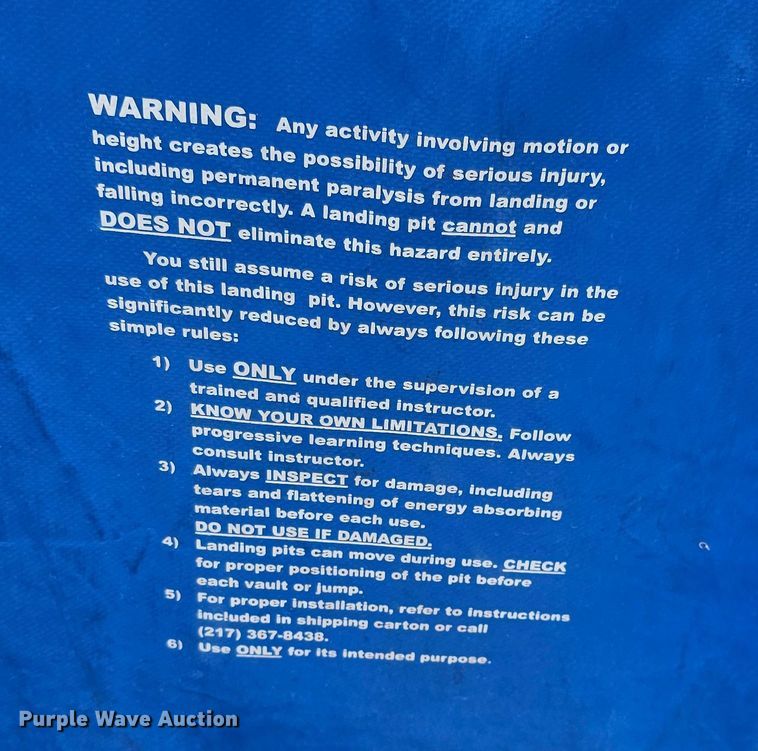 image for item EK5559 Gill pole vault mats