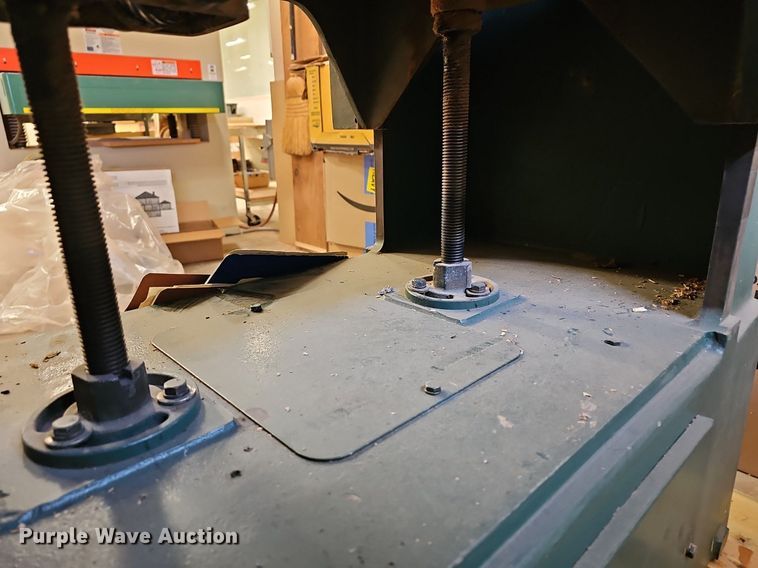 image for item EK5562 Oliver  2066 planer