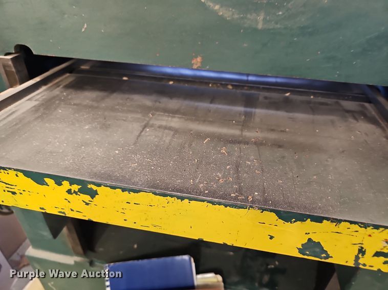 image for item EK5562 Oliver  2066 planer