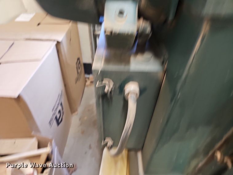 image for item EK5562 Oliver  2066 planer