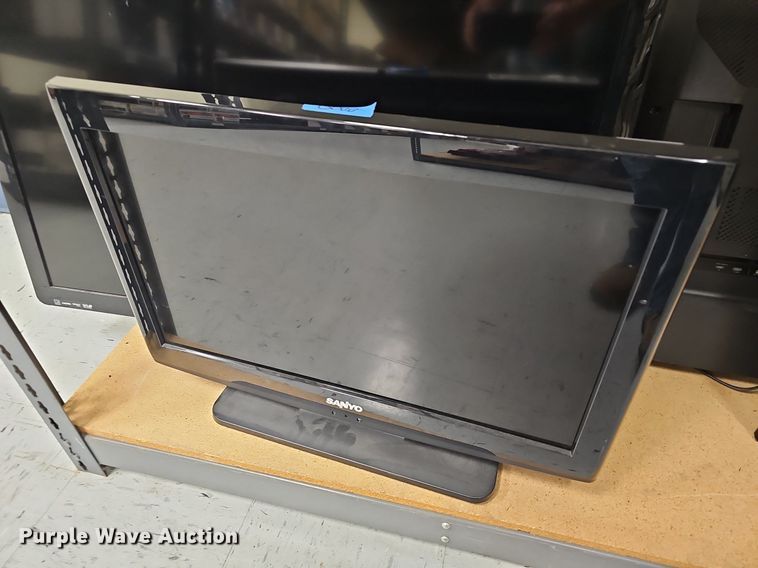 image for item EK5564 (8) monitors