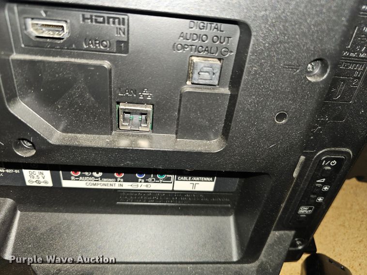 image for item EK5564 (8) monitors