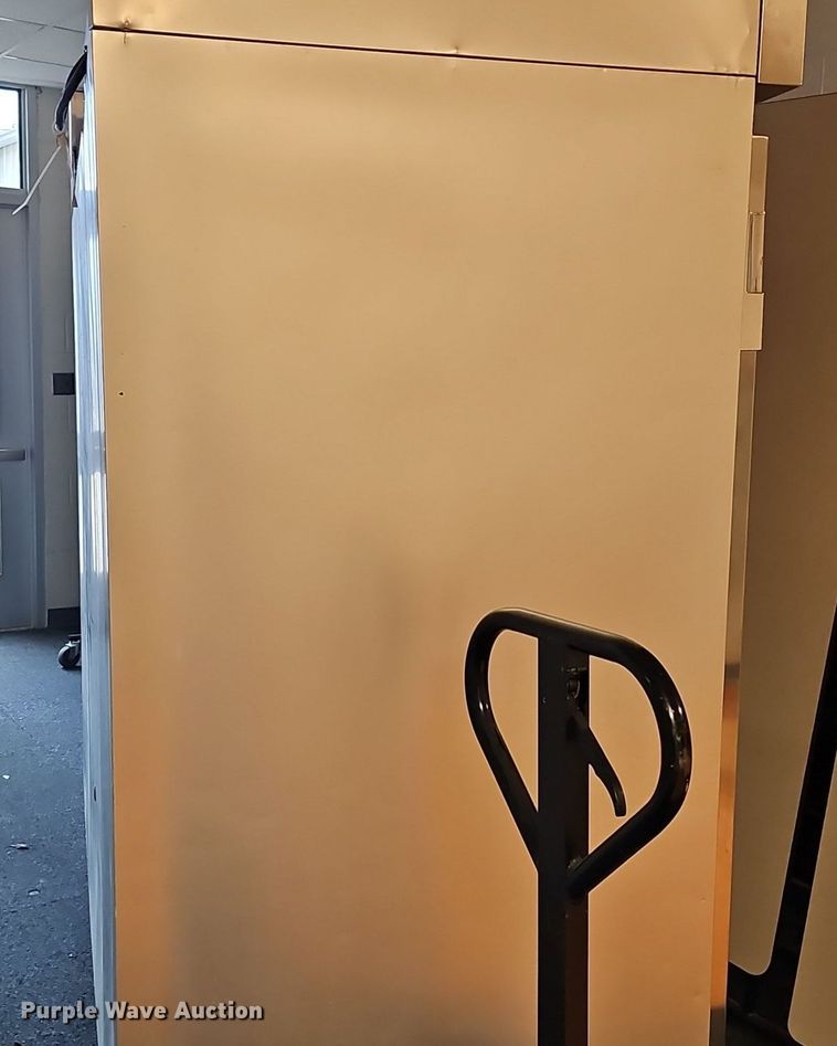 image for item EK5585 McCall 4-4070 refrigerator