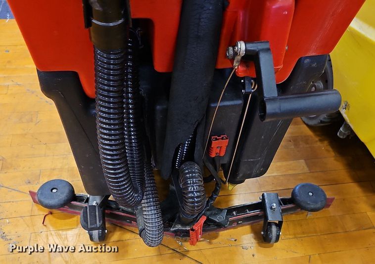 image for item EK5592 (2) floor scrubbers