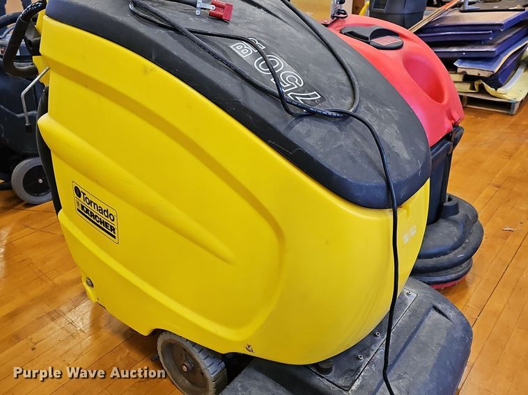 image for item EK5592 (2) floor scrubbers