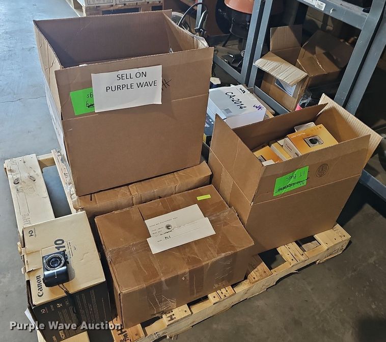 image for item EK5611 Digital cameras