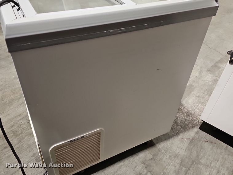 image for item EK5616 True  TFM29FL freezer