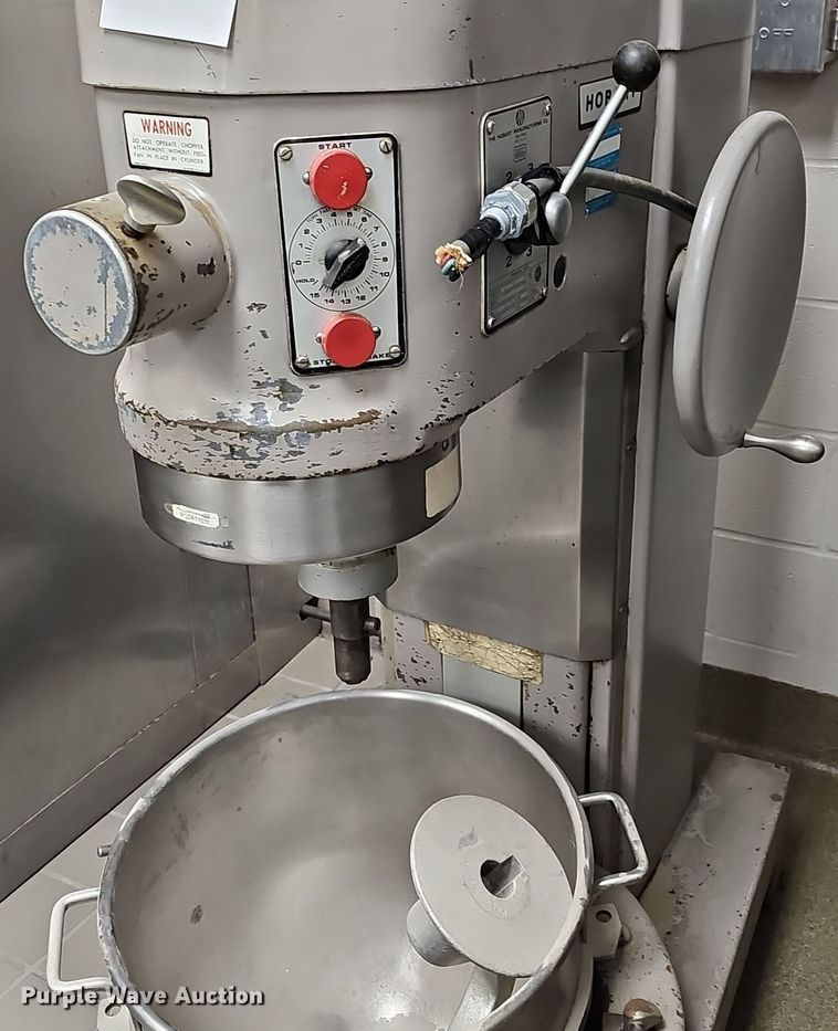 image for item EK5622 Hobart  L800 mixer