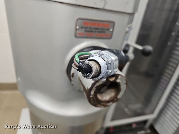 image for item EK5623 Hobart H600  mixer