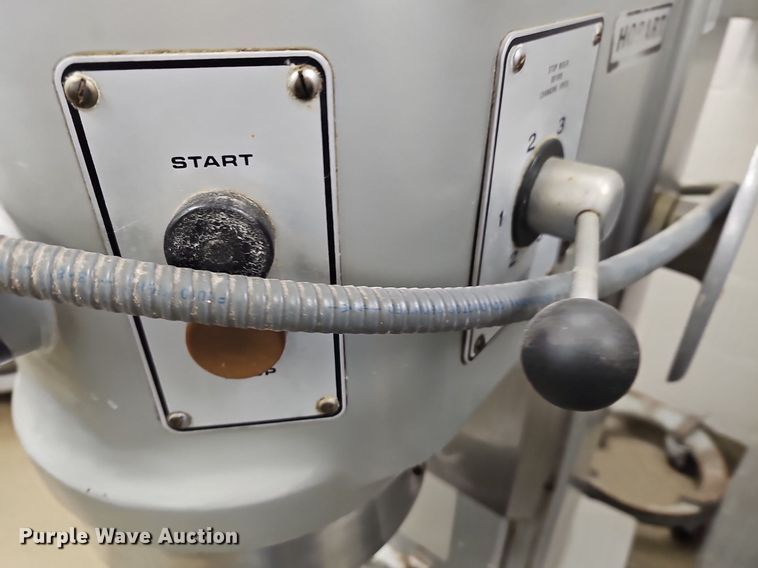 image for item EK5623 Hobart H600  mixer