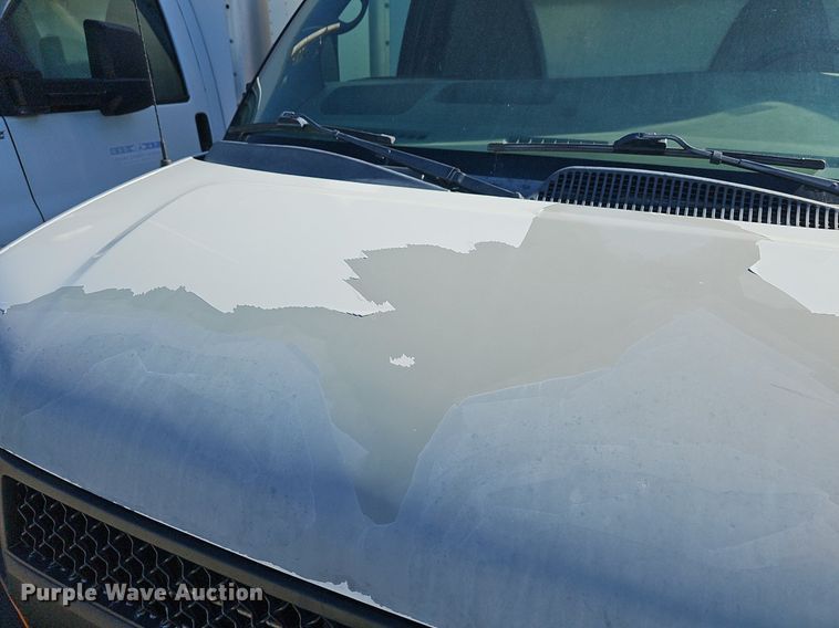 image for item EK5625 2011 Chevrolet Express G3500 box truck