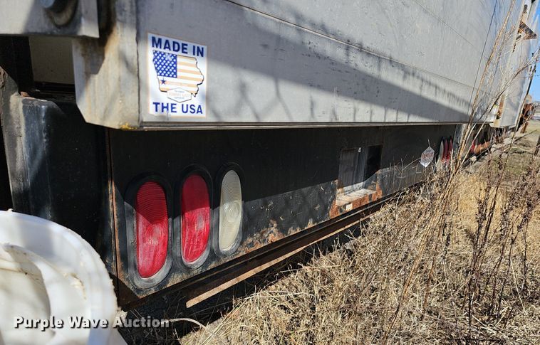 image for item EK5625 2011 Chevrolet Express G3500 box truck