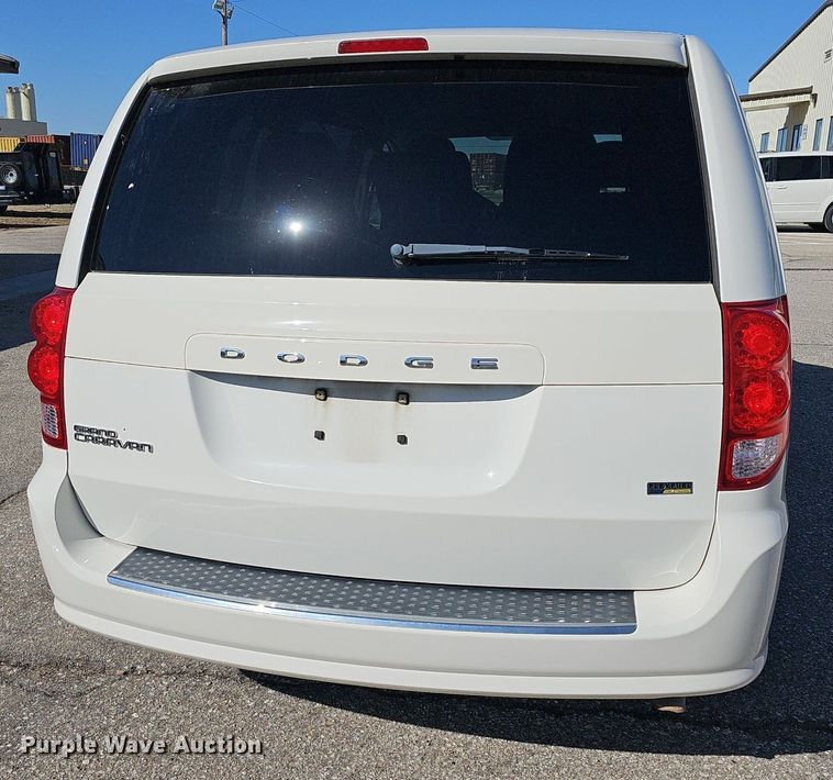 image for item EK5626 2011 Dodge Grand Caravan van