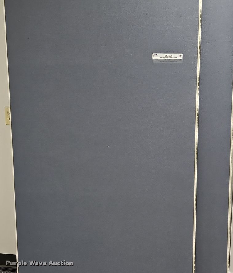 image for item EK5635 Cubicle sections