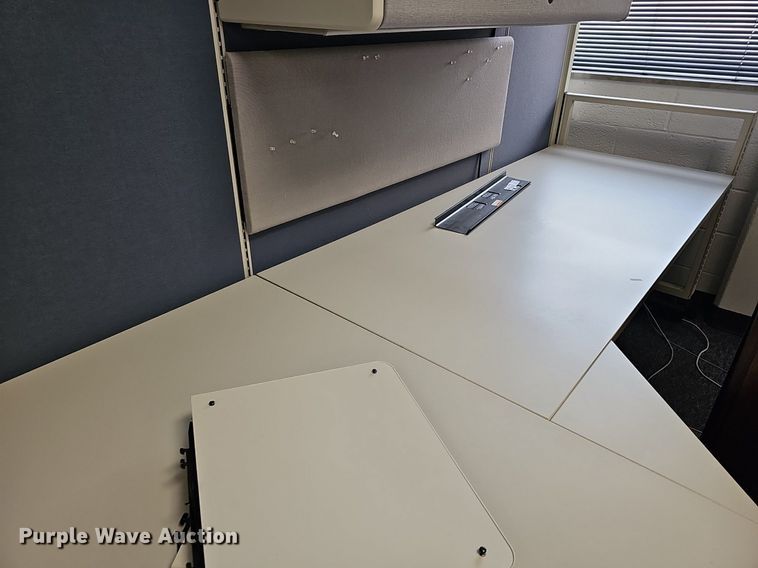 image for item EK5635 Cubicle sections