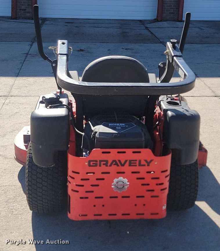 image for item LA9685 Gravely Pro-Turn 60 ZTR lawn mower