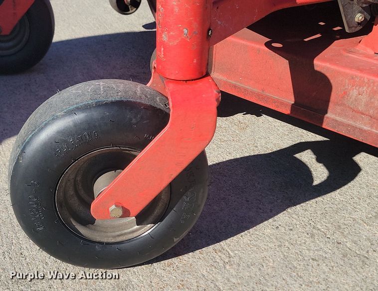 image for item LA9685 Gravely Pro-Turn 60 ZTR lawn mower